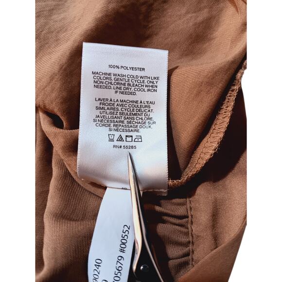 NEW EXPRESS Chic Blouse Top Medium Beige Tan Tie Waist Peasant Coquette Neutral - Picture 5 of 8